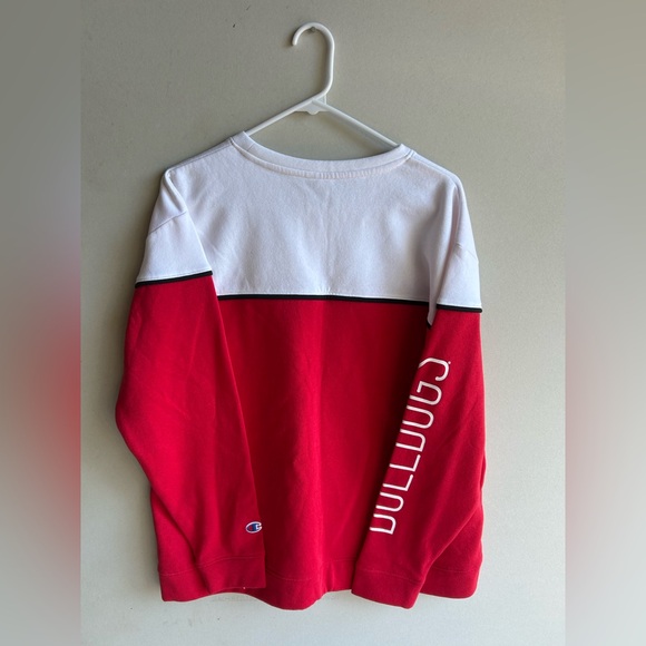 Champion University Of Georgia Bulldogs College Sweater in Red and White. - Picture 7 of 8